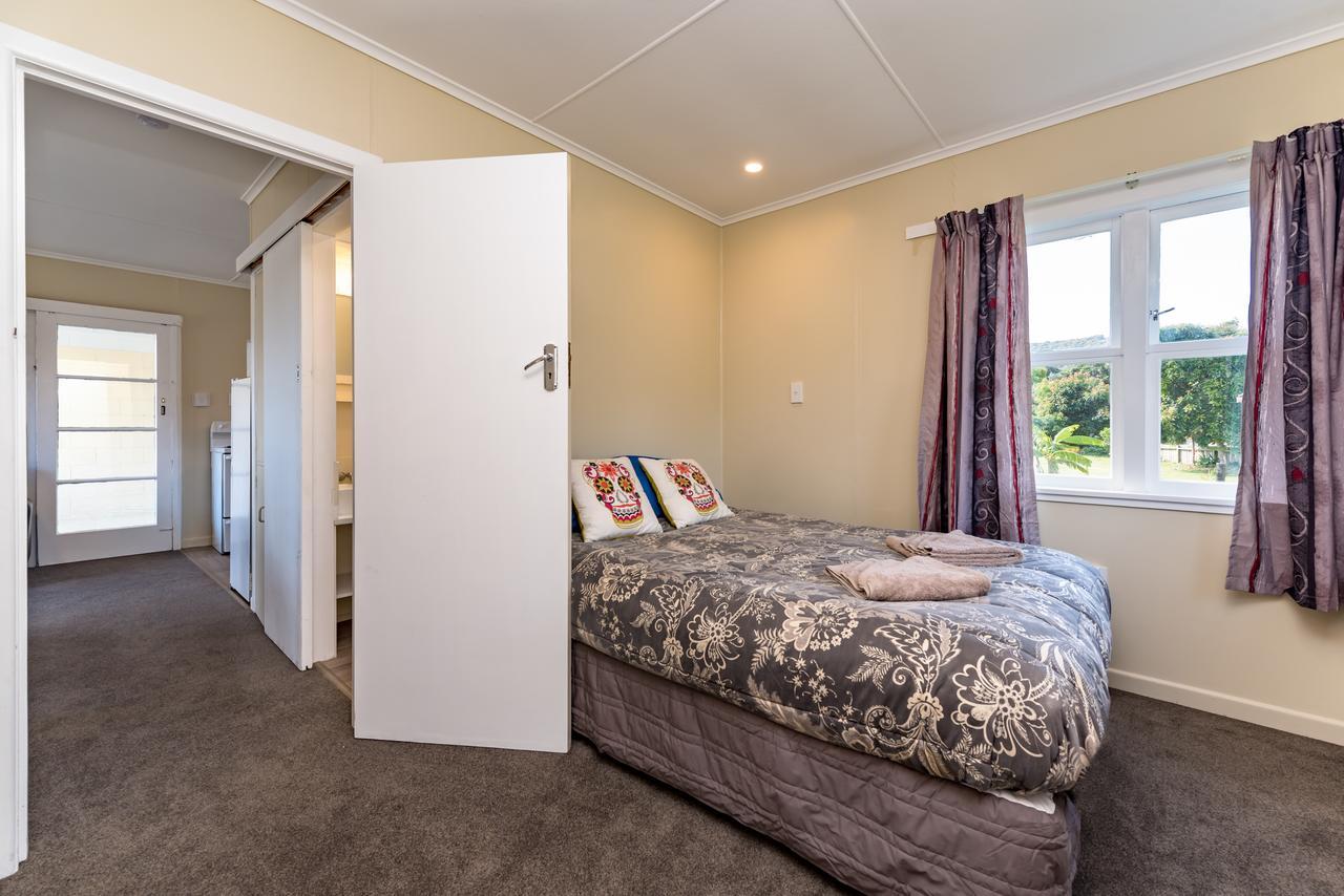 Waitangi Beach Bach 30B Εξωτερικό φωτογραφία